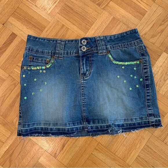 Angels Jeans Y2K Floral Sequin Distressed Denim Mini Micro Skirt Blue Size 7 - Picture 2 of 10